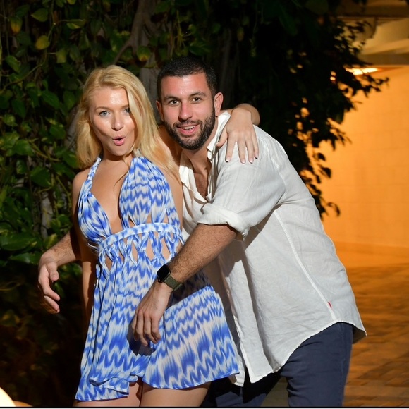 Vacation dress - Picture 8 of 14